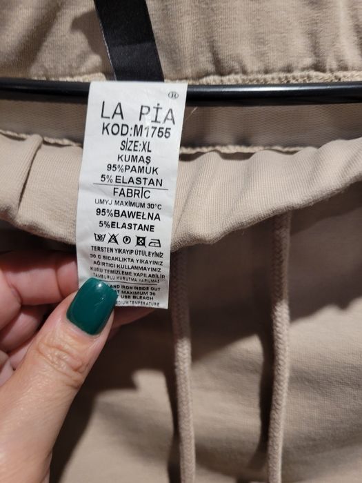 Spodniczka Mini XL beżowa