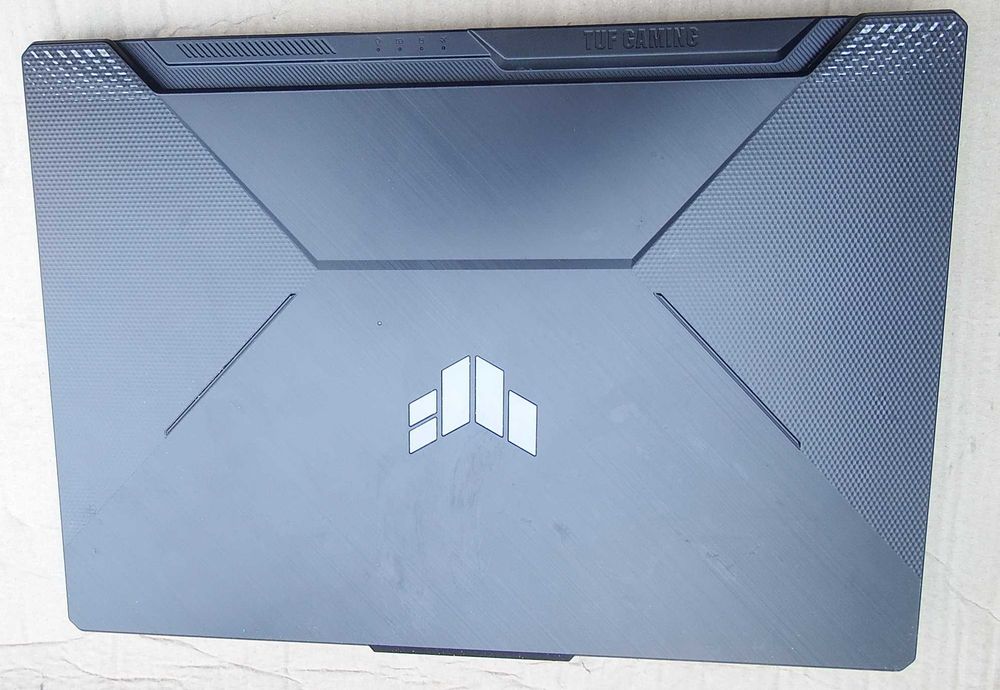ASUS TUF Gaming F15 FX506HE Продам під ремонт або на запчастини