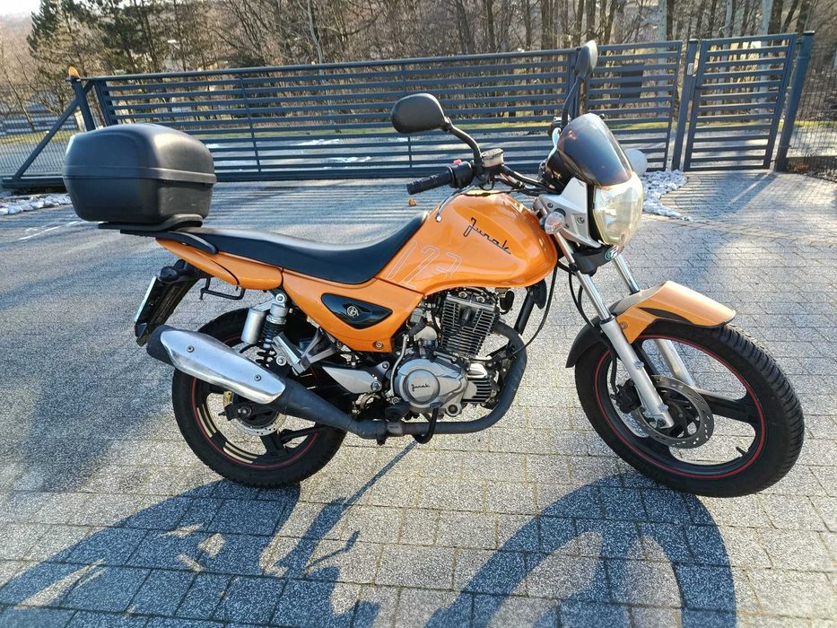 Junak 123-125cm3