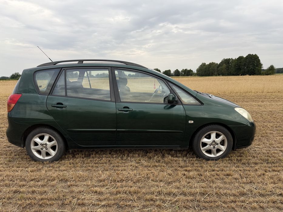 Na sprzedaż TOYOTA Corolla Verso