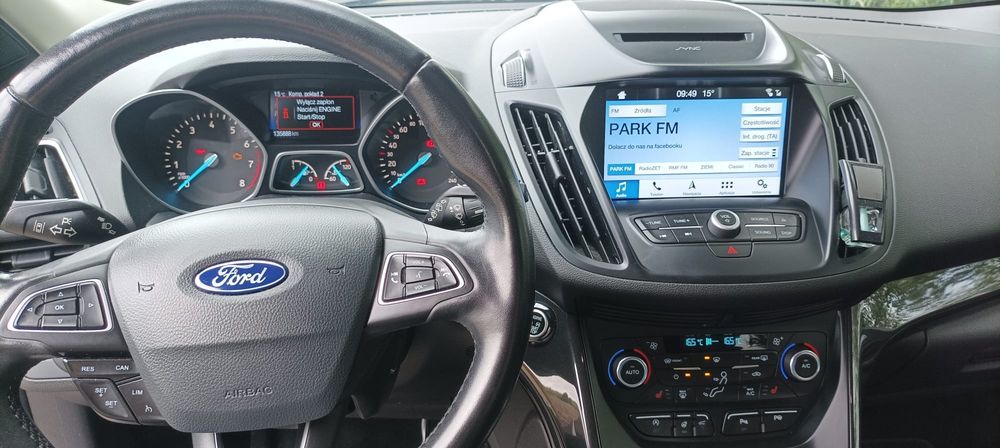 Ford Kuga benzyna