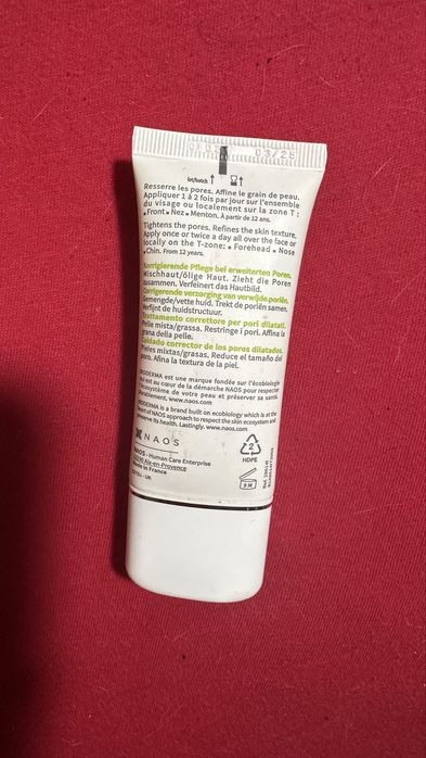 Sébium Pore refiner