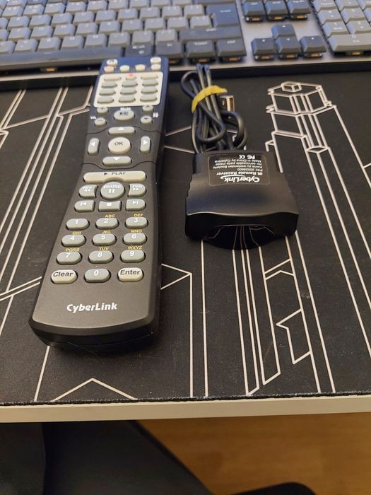 Pilot do komputera PC Cyberlink z odbiornikiem IR