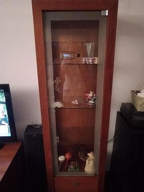 Vendo mobília de sala em cerejeira, usada em bom estado