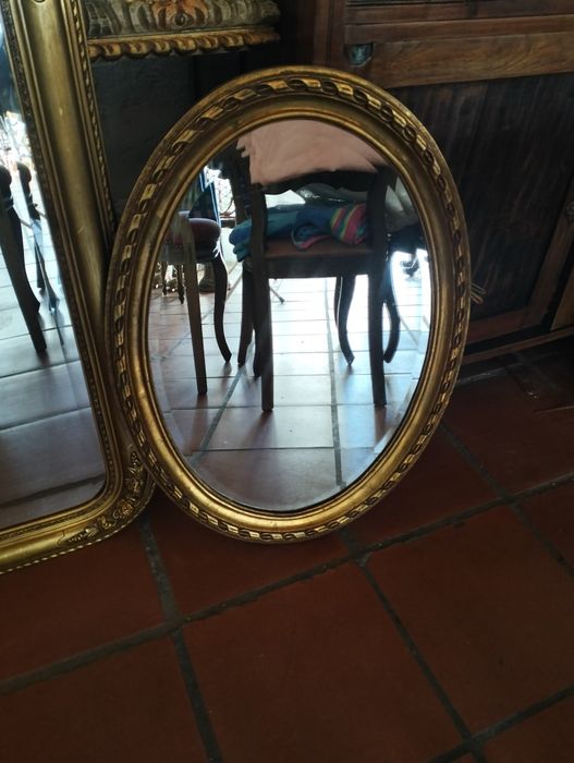 Espelhos de madeira
