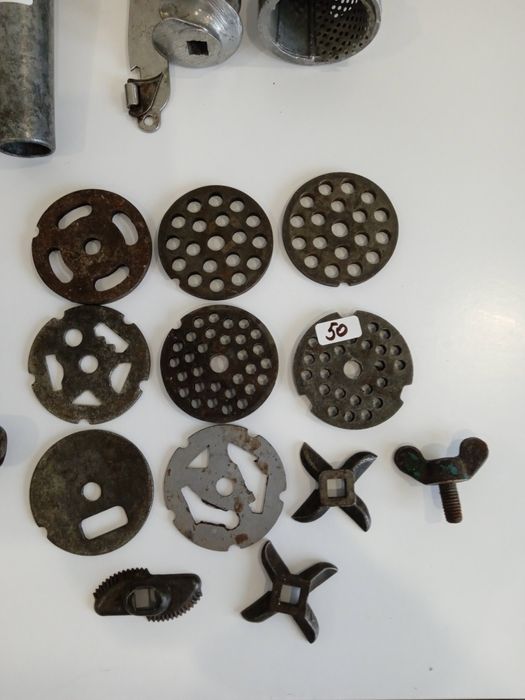 Запчастини до радянської мясорубки