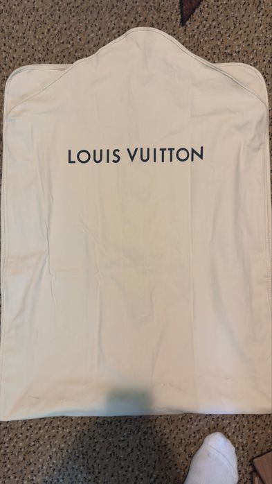 Коробка Louis Vuitton