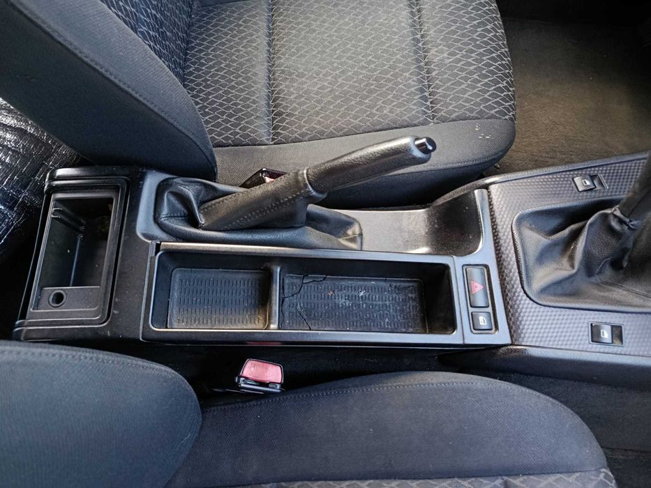 Vendo ou troco  bmw 320 compact