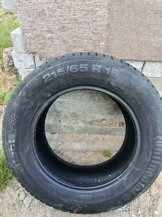 Opony zimowe  215/65 r.16
