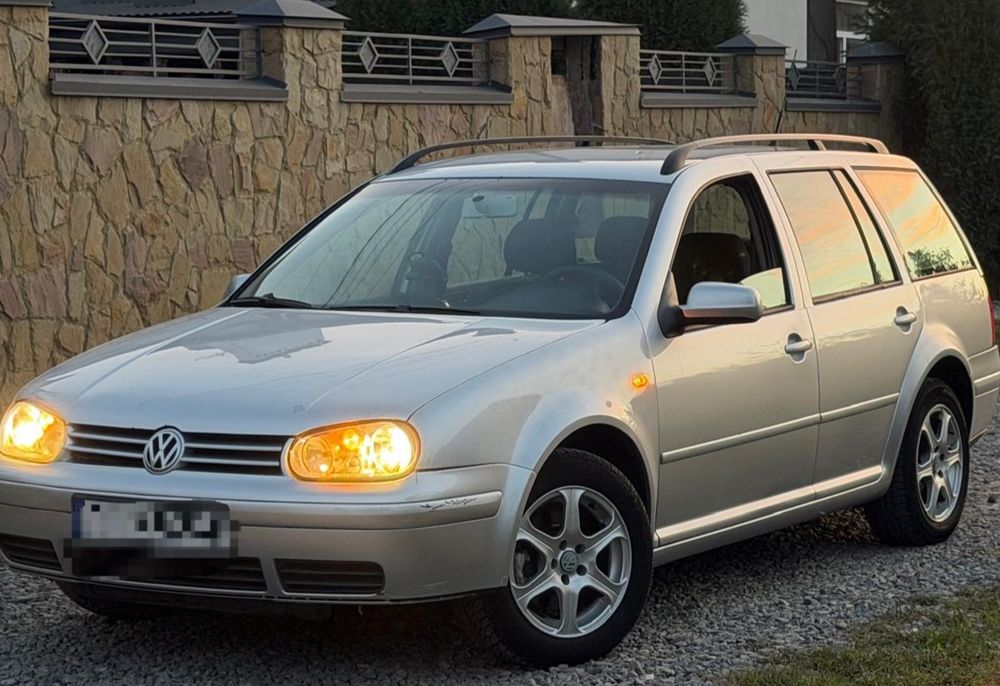 КаПсула часу Volkswagen Golf 4,1.9tdi 2002p.klima Мехнасос 284тис.км