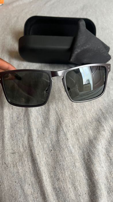 Óculos de sol masculino