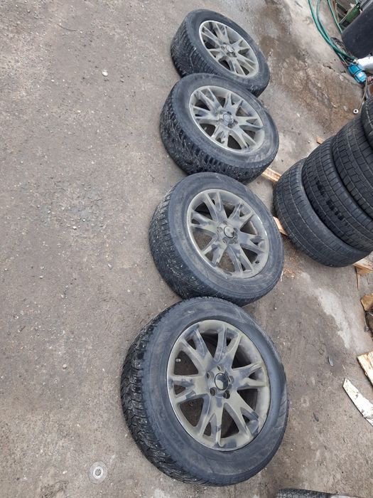 Диски с резиной Volvo XC90 R18 5/108