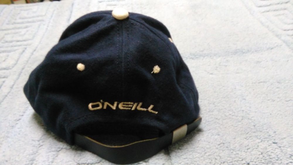 Boné da marca O'Neill