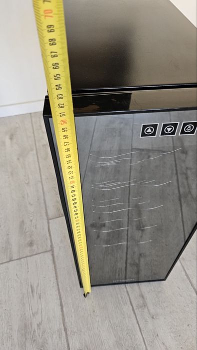 Холодильник для зберігання вина Huydai