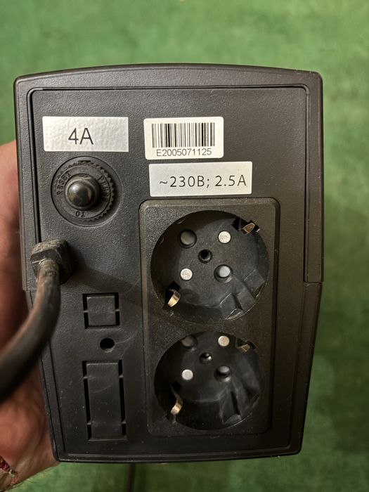 ИБП Energenie 390 Вт