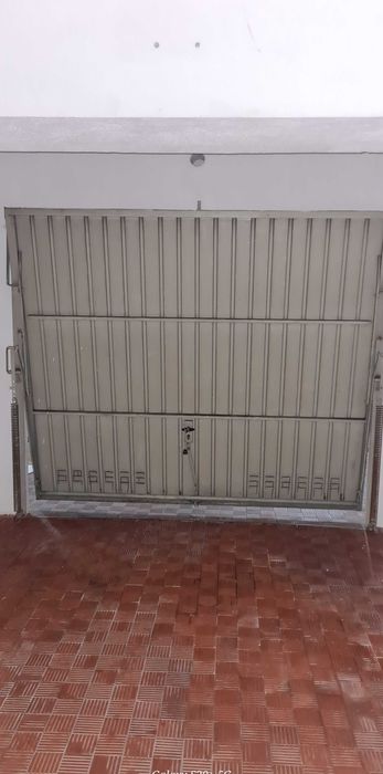 Garagem (Box) na Cova da Piedade (Almada)