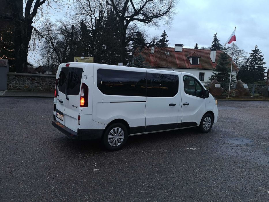 Wynajmę busa 9osobowego wersja long