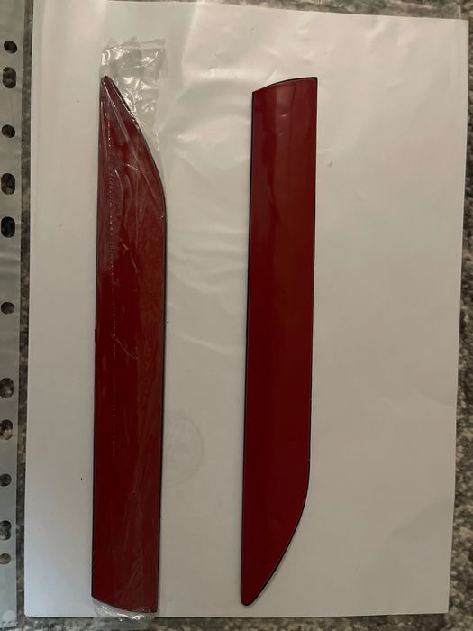 ШИЛЬДИК R-LINE эмблема на дверь Tiguan MK2 (2021-2024)