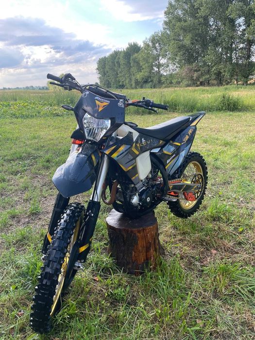 Продам мотоцикл Kovi 300 pro s