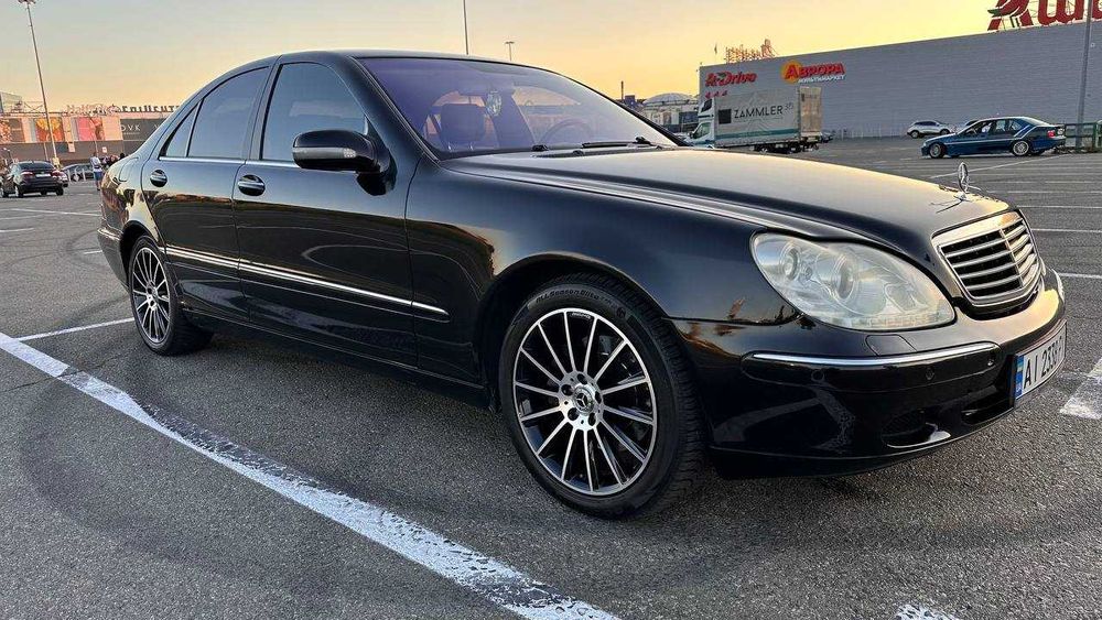 Mercedes-Benz S-Class 2000