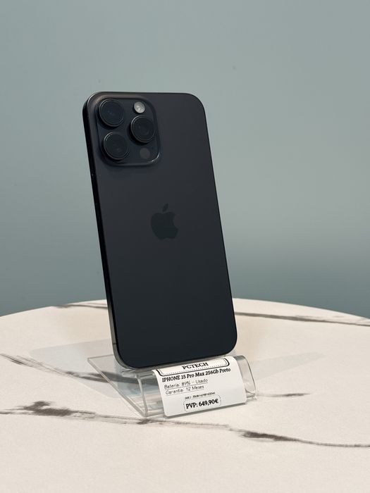 Apple iPhone 15 Pro Max 256Gb Preto - Pague até 60x!
