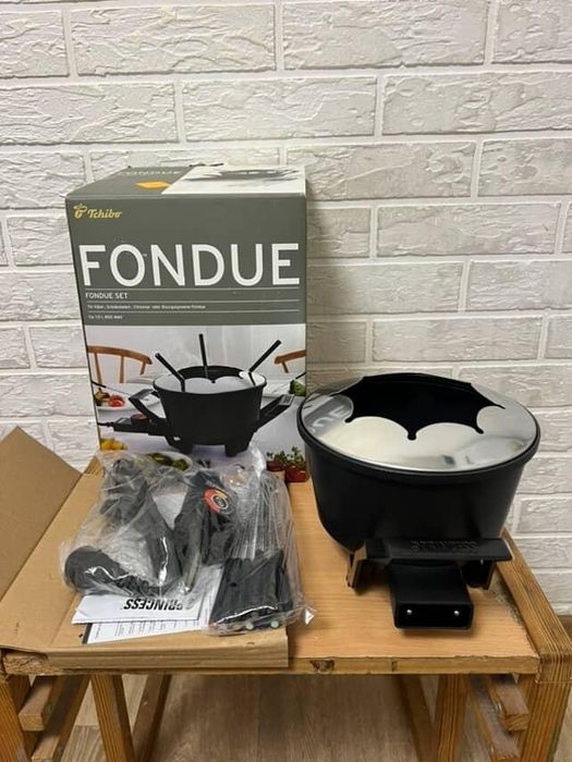 Фондюшниця Tchibo