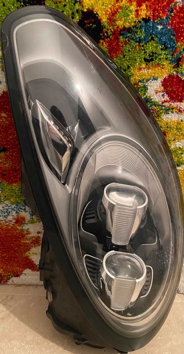 Farol Porsche Panamera