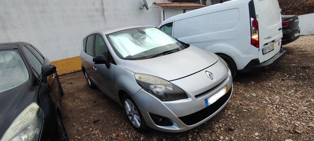 Renault Grand Scenic III 2011 7 lugares
