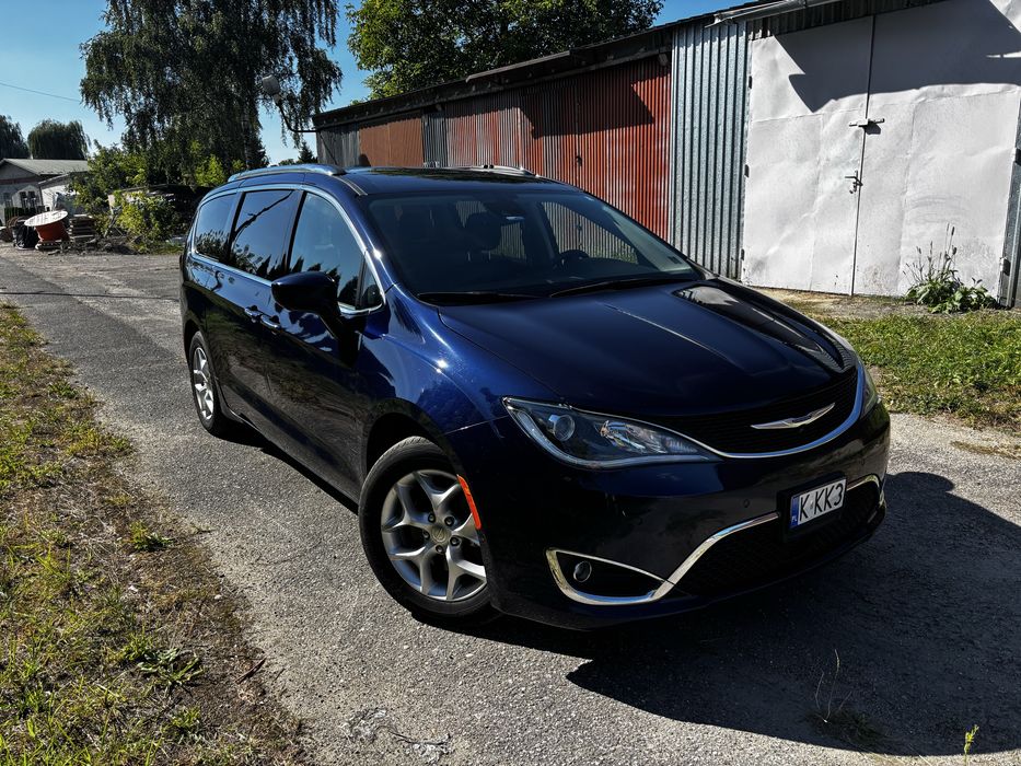 Chrysler Pacifica