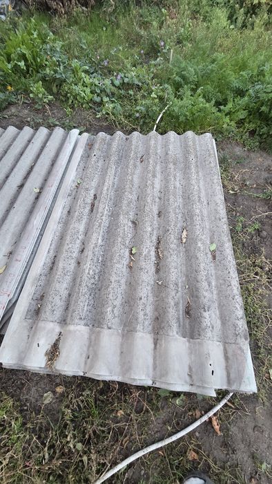 Шифер б/у хвилястий, цілий, в хорошому стані