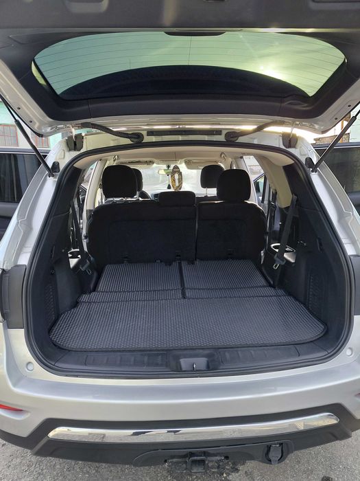 Nissan Pathfinder r52