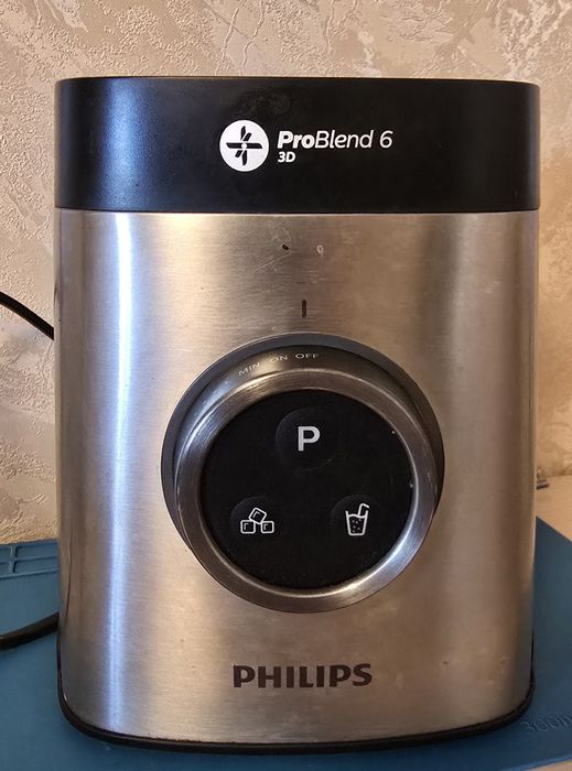Блендер Philips HR3652