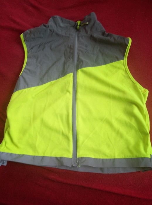 Світловідбивний жилет.