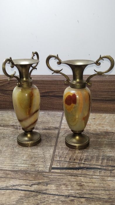 Вази глечики різні