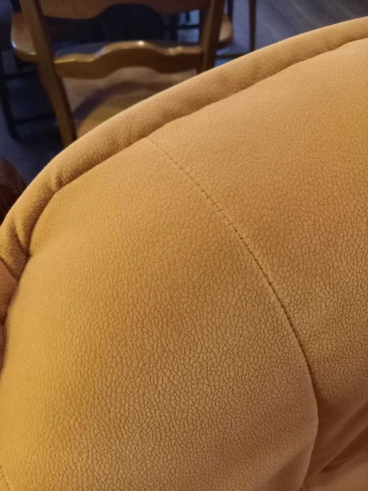 Sofa trzyosobowa, dwa fotele