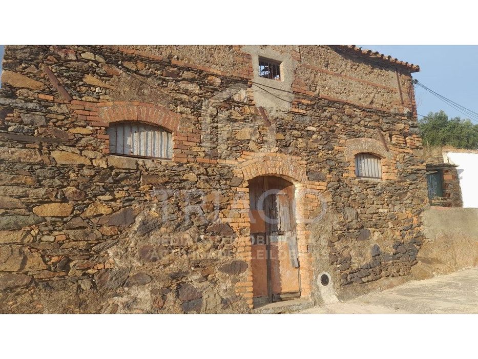 Moradia para Recuperar na Vila de Barrancos