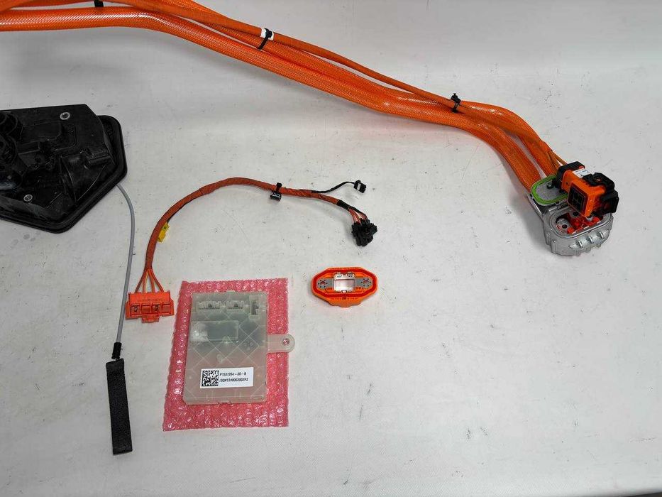 Комплект для переделки зарядной системы под Европу Tesla Model Y