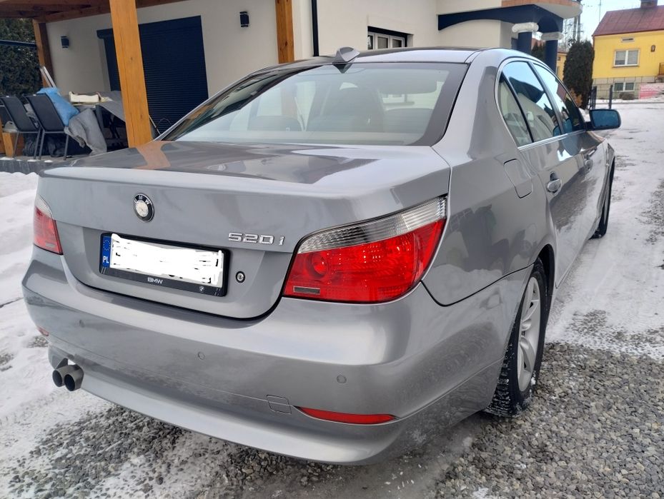 BMW E60 520i / 2.2 benzyna/ Super stan