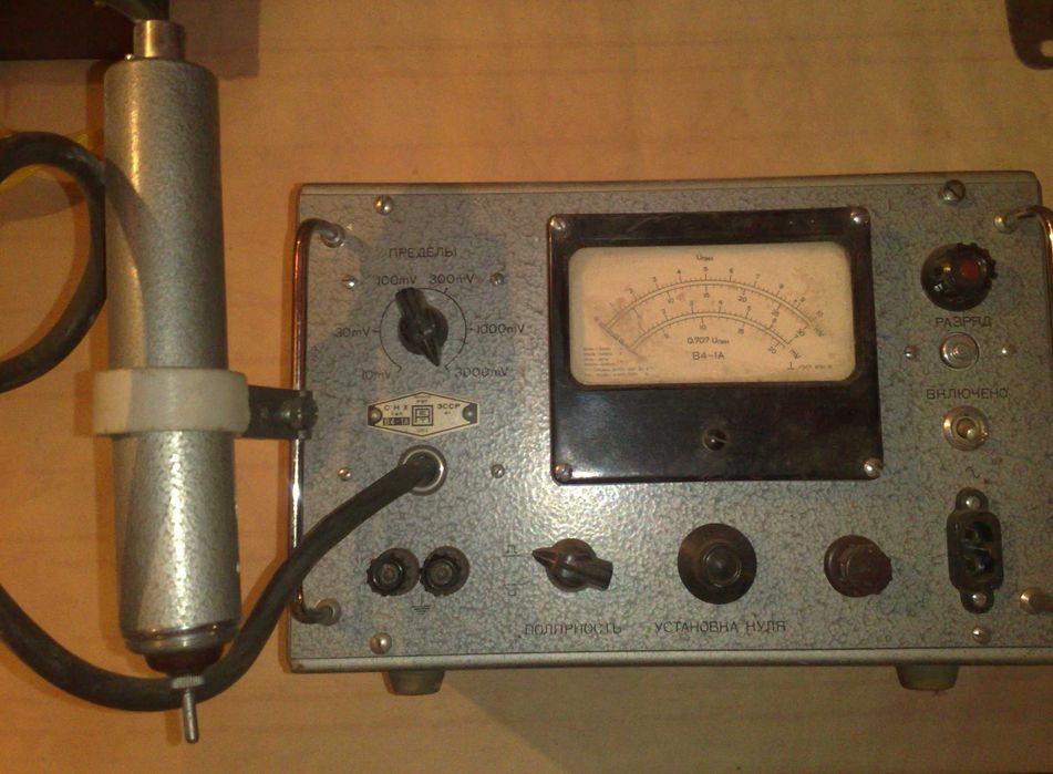 Прилад В4-1А мілівольтметр