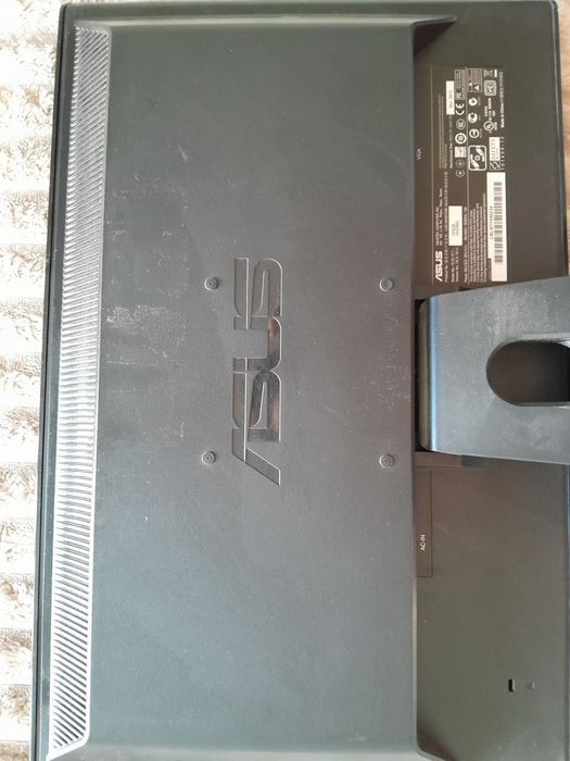 Монітор Asus 228