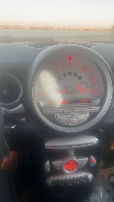 Mini cooper diesel  em bom estado