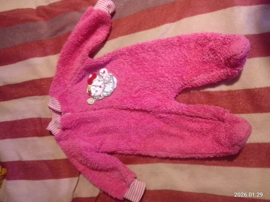 Продам дитячі речі. Б/у. В задовільному стані. Все в одну ціну.