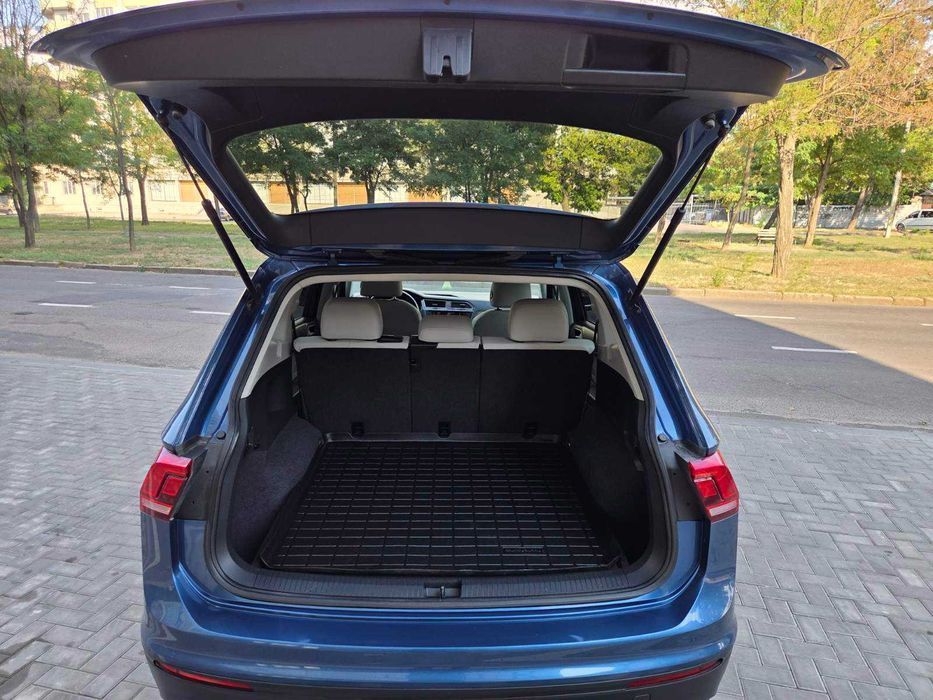 Продам Volkswagen Tiguan 2019р. 2л бензин!!!