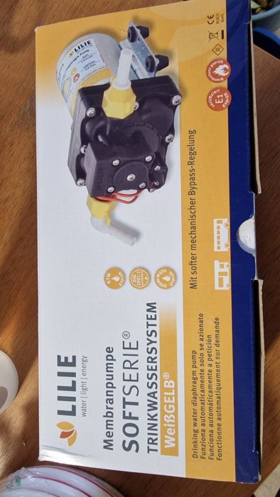 Pompa wody do kampera Lilie LP4142