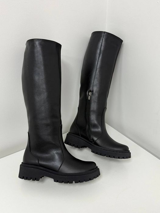 Чоботи жіночі шкіряні зимові