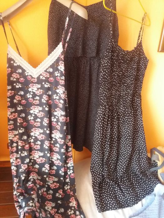 Malas calças vestidos sandálias ténis bikinis estado novo