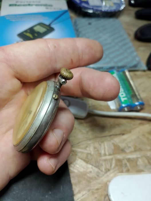 ОMEGA Годинник Срібний 7000 грн.