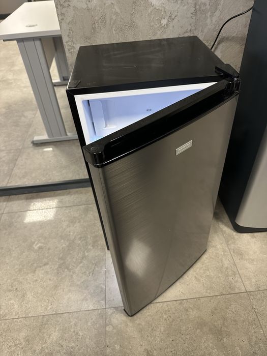 Mała lodówka MPM czarna Super stan!