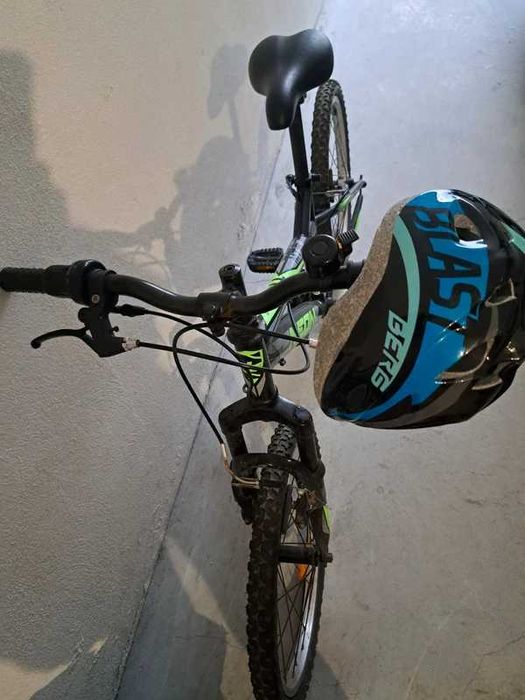 Bicicleta e Capacete 20'' (crianca)