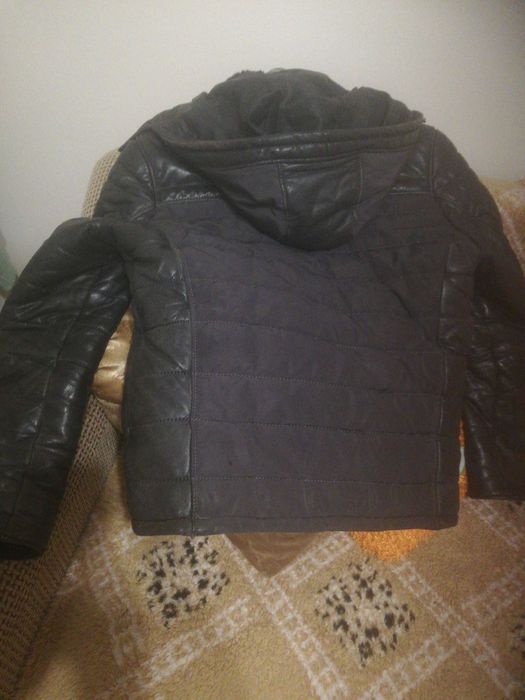 Куртки кожаные 48р.-50р.
